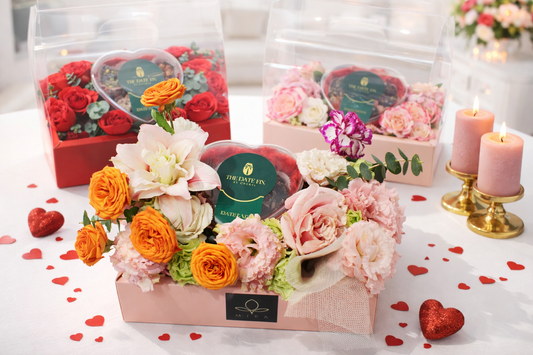 Petals & Dates Deluxe